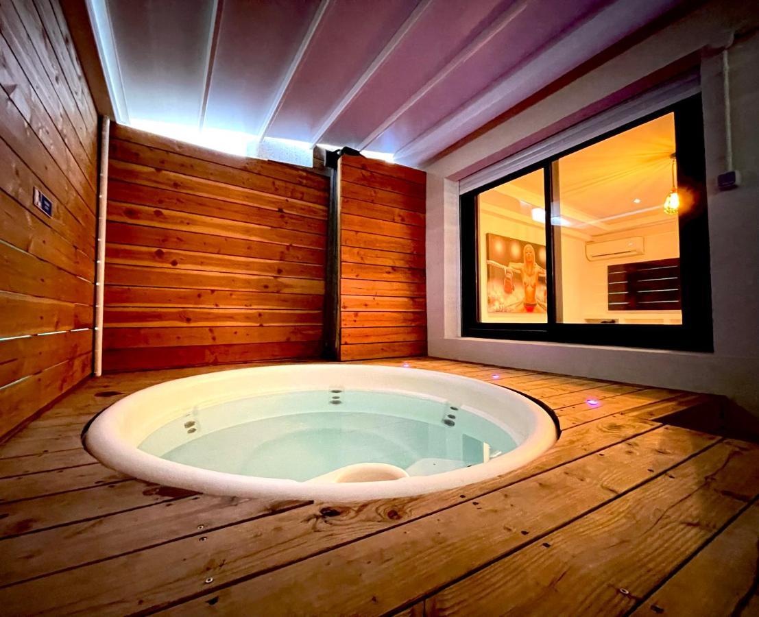 Loft Romantique Spa Apartment นีซ ภายนอก รูปภาพ